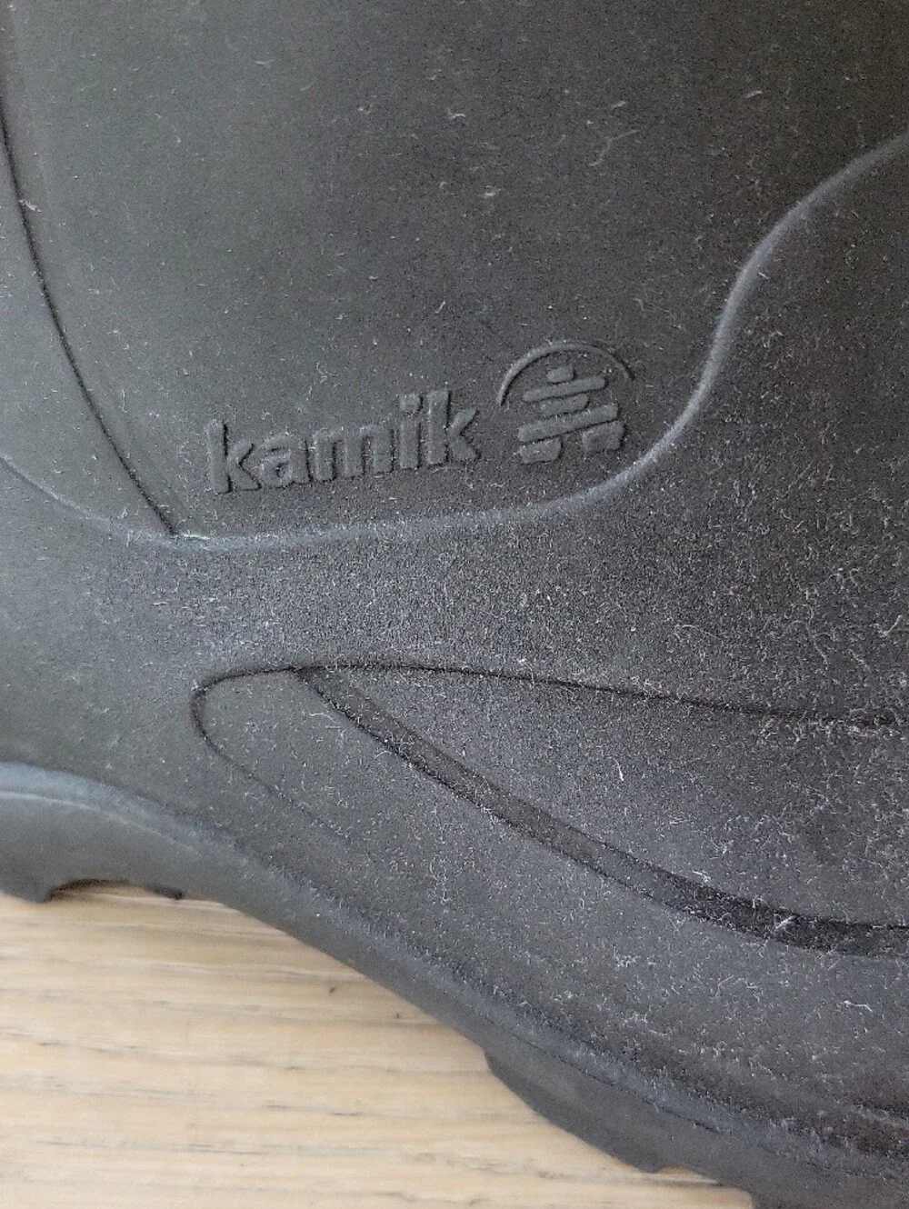 Kamik Kids Black Waterproof Snow Boots with Drawcord